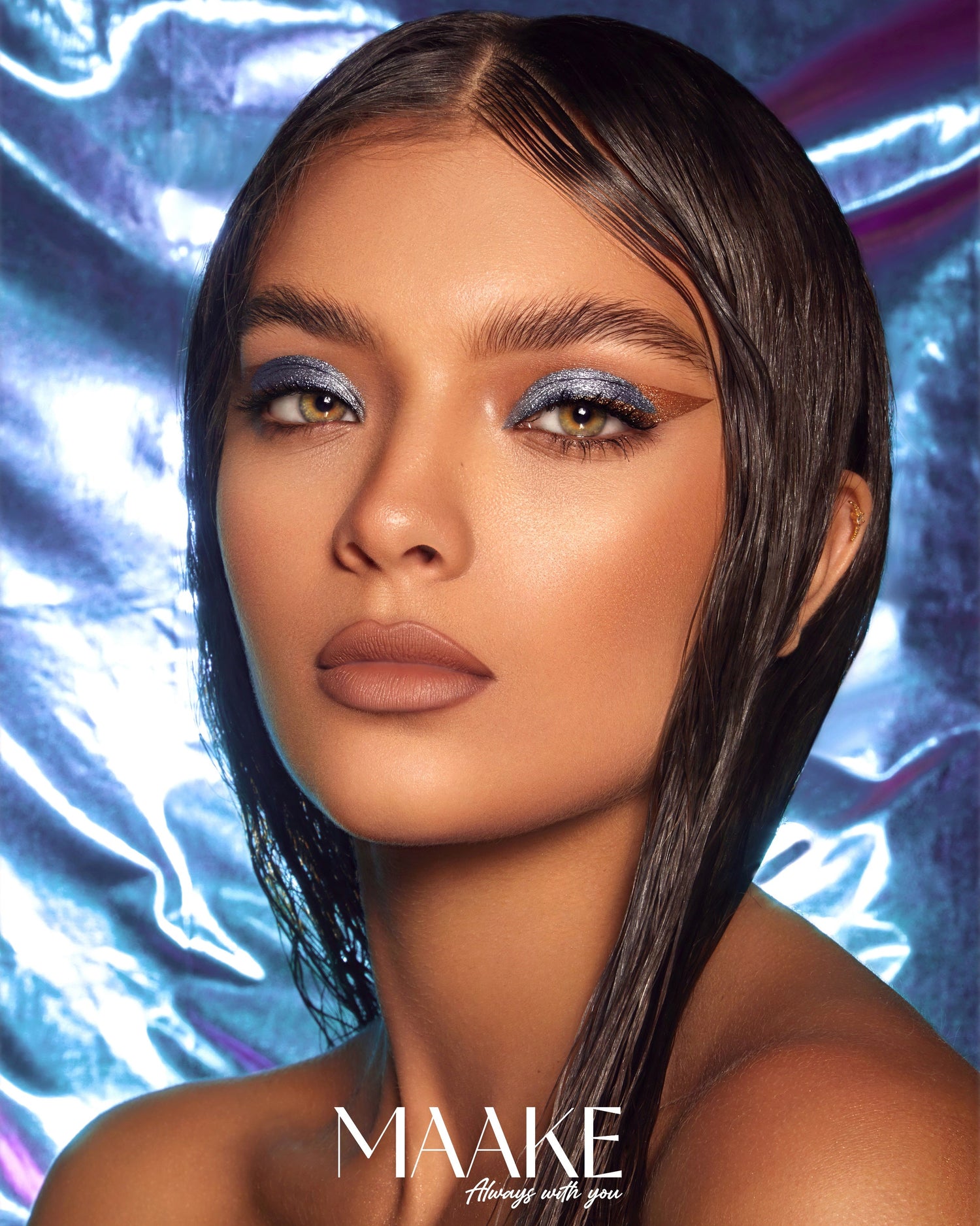 ظلال عيون سائلة