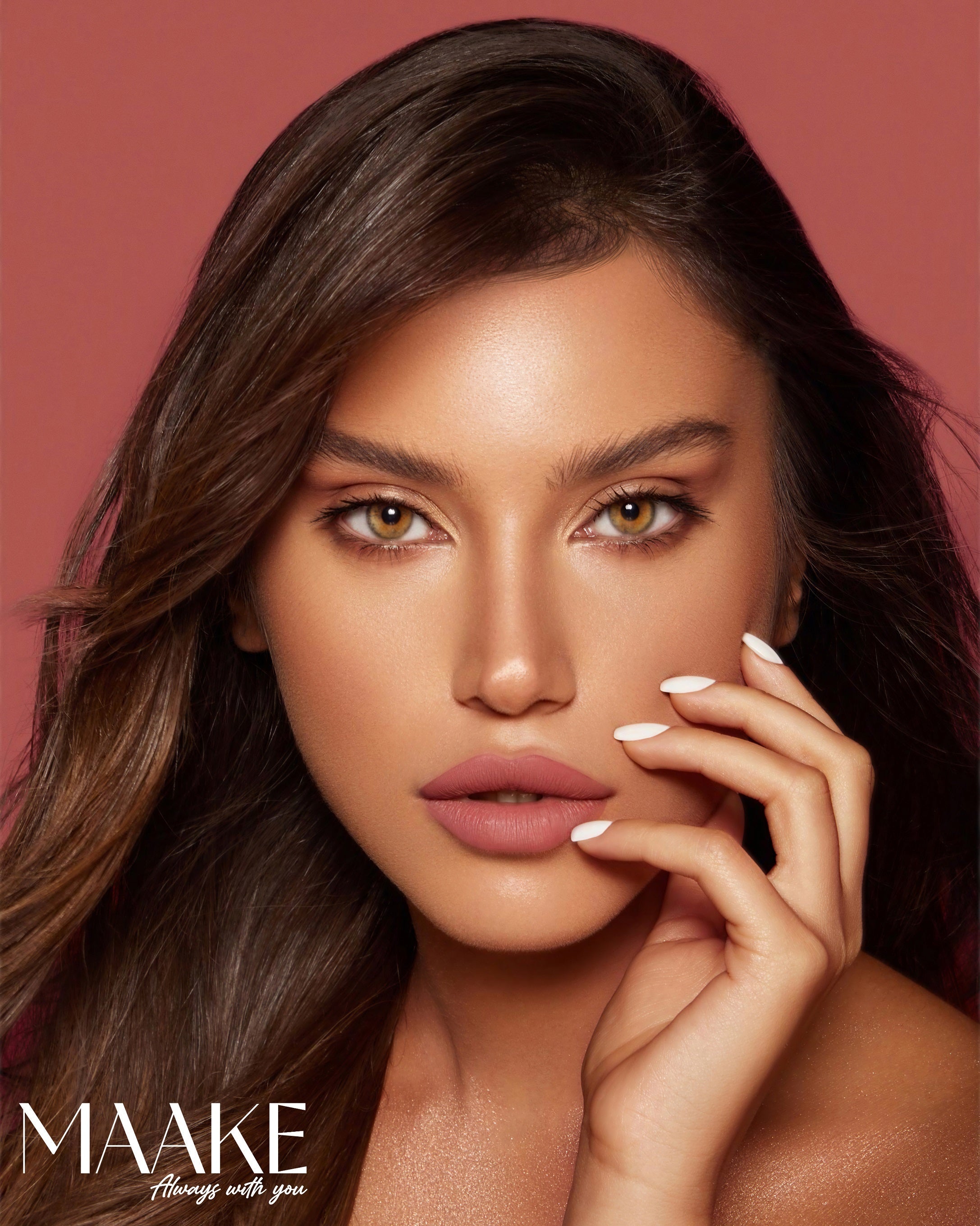 أحمر الشفاه السائل مات