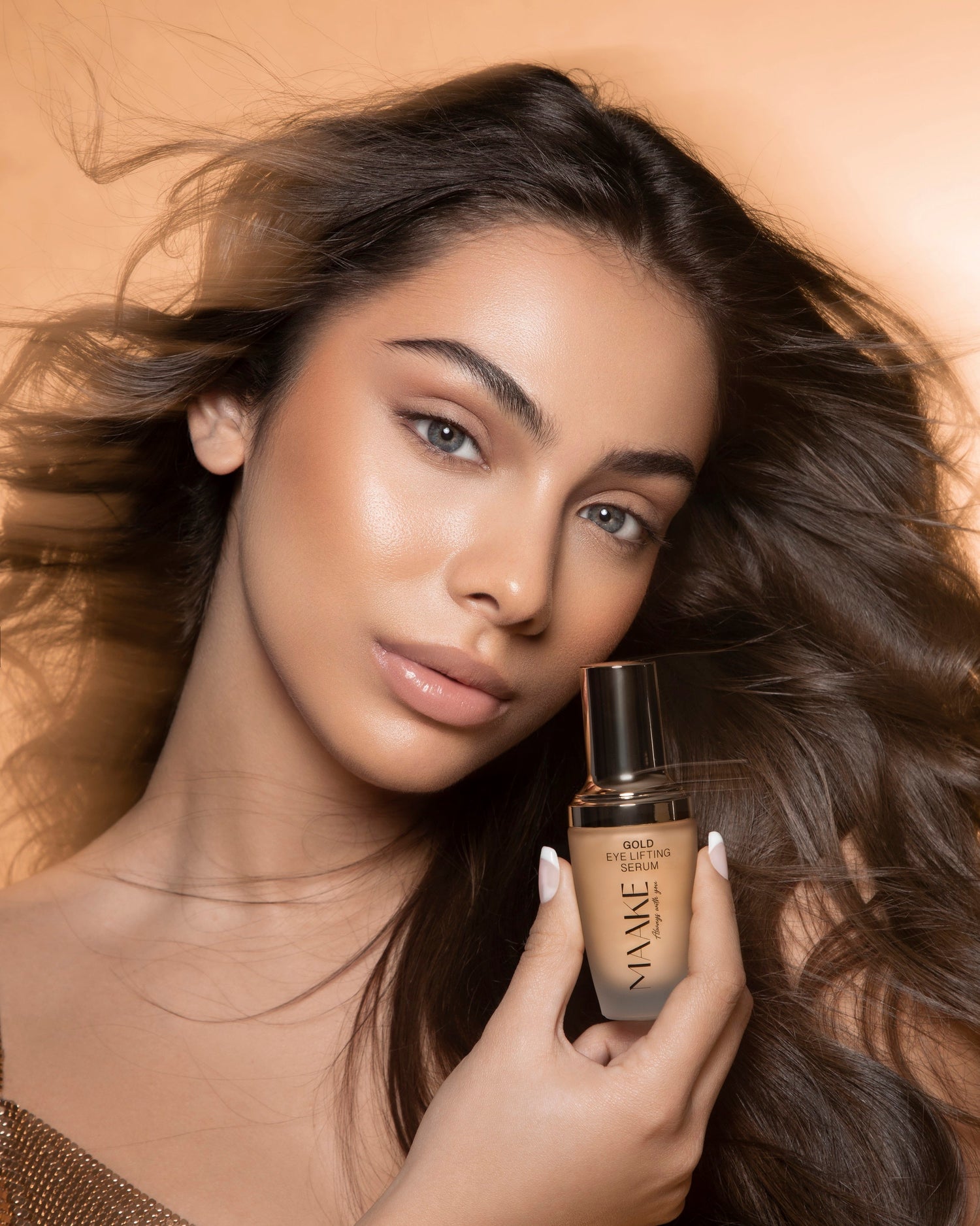 سيروم جولد لشد العين