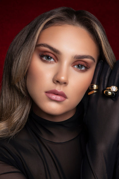 أحمر شفاه لامع ميتاليك 