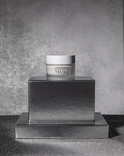 كريم الليل المُجدِّد بحمض الهيالورونيك 4X