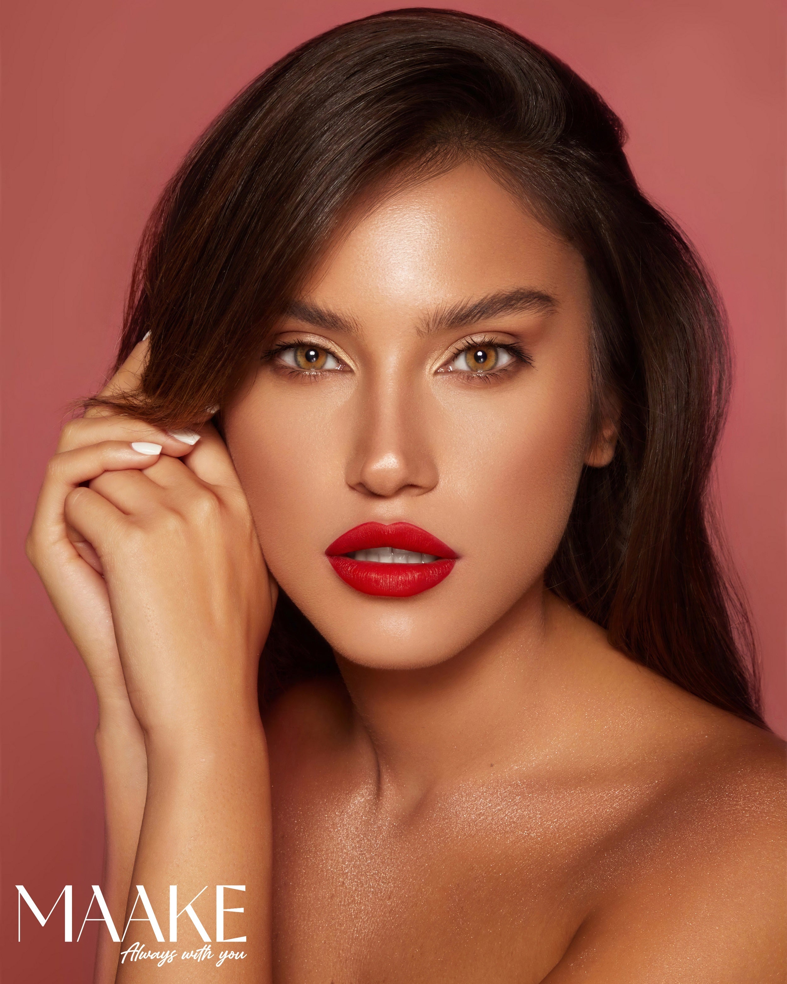 أحمر الشفاه السائل مات