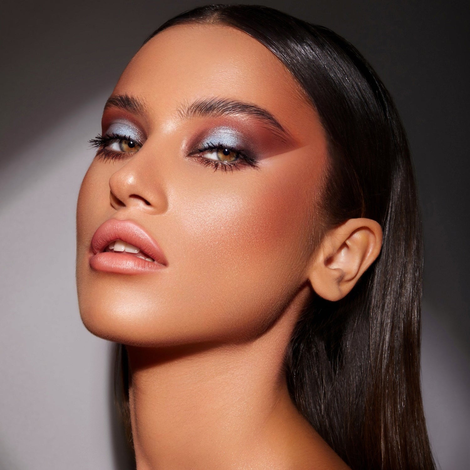 لوحة ظلال العيون 12 لونًا